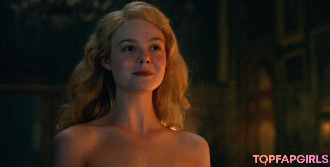 Elle Fanning Nude Leaked OnlyFans Photo #717