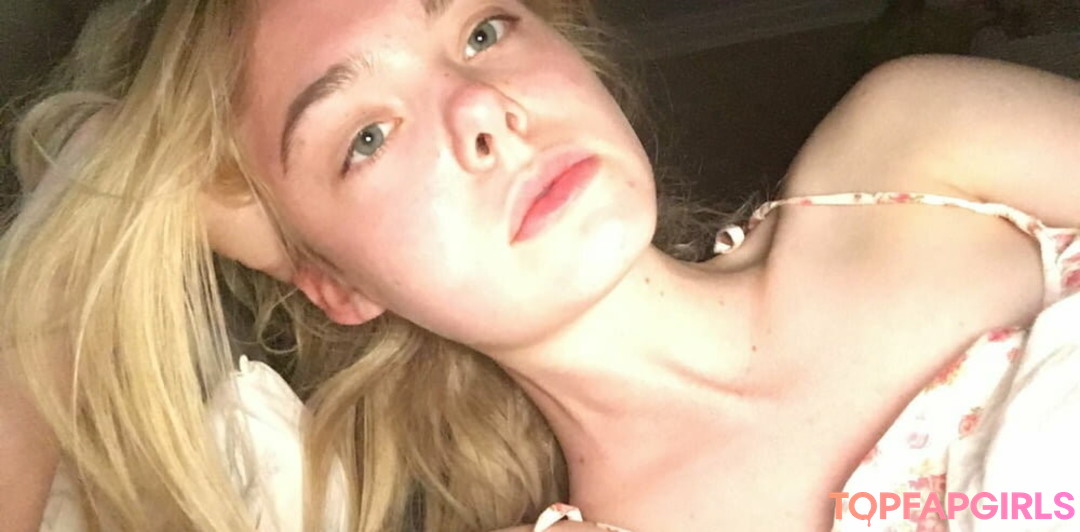 Elle Fanning Nude Leaked OnlyFans Photo #178