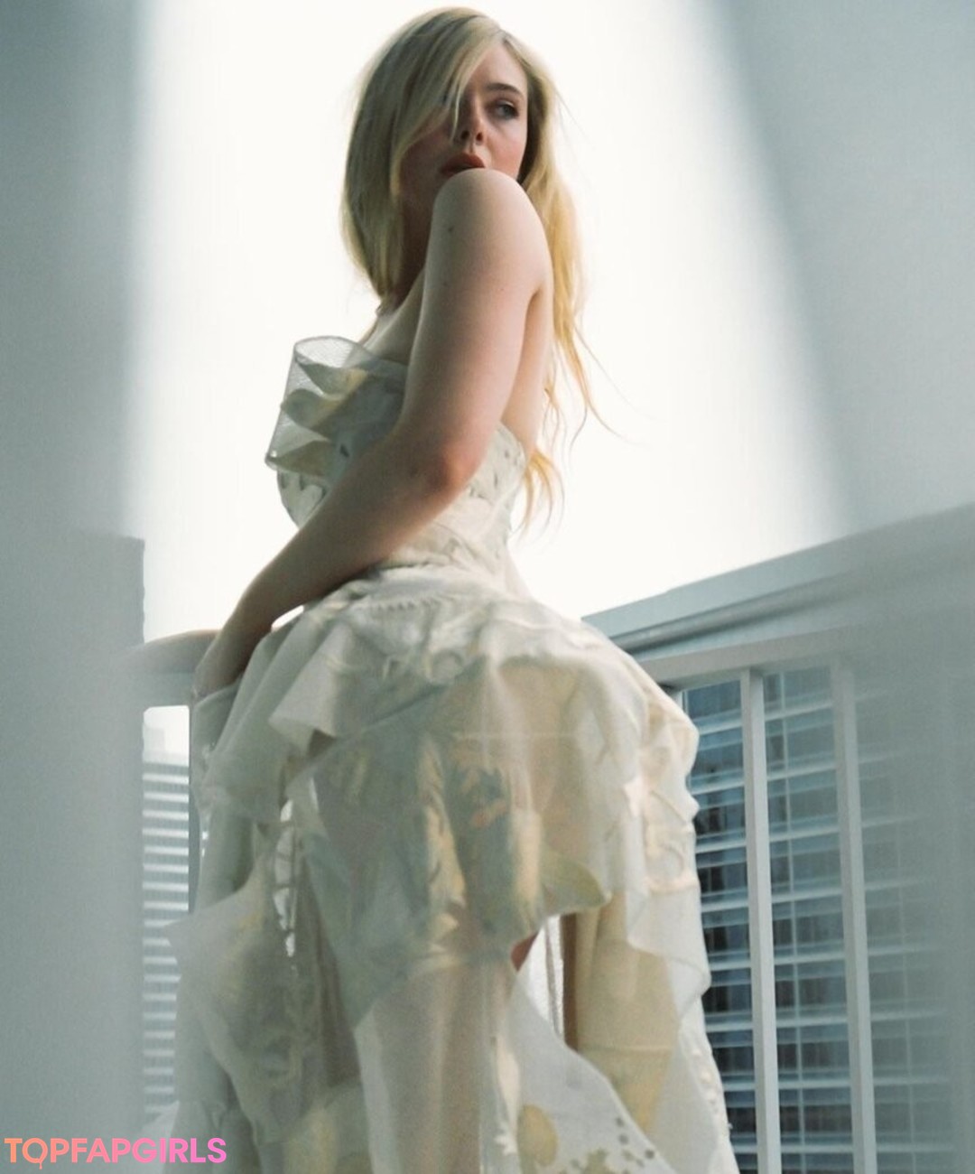 Elle Fanning Nude Leaked OnlyFans Photo #771