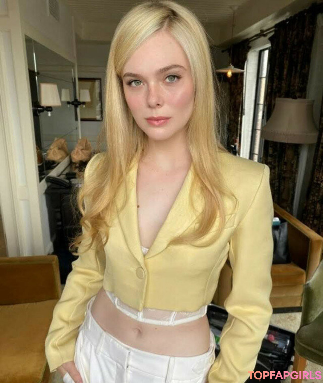 Elle Fanning Nude Leaked OnlyFans Photo #646