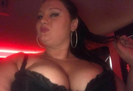 Barbiessbbw nude leaked OnlyFans pic