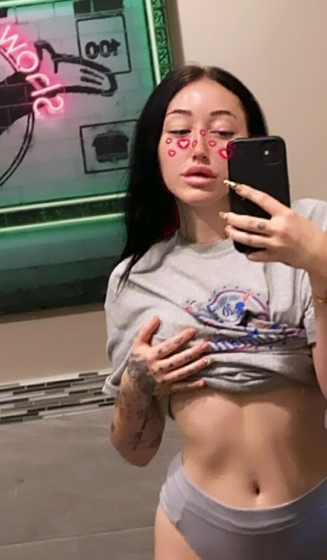 Noah Cyrus nude leaked OnlyFans photo #164