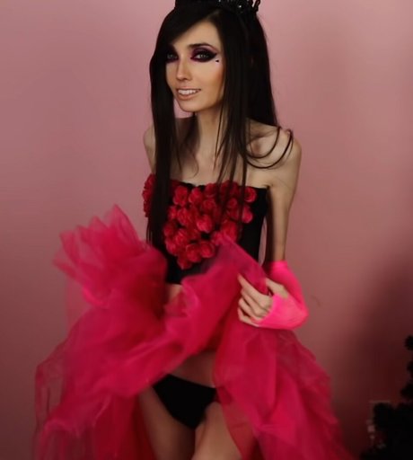 Eugenia Cooney nude leaked OnlyFans photo #2