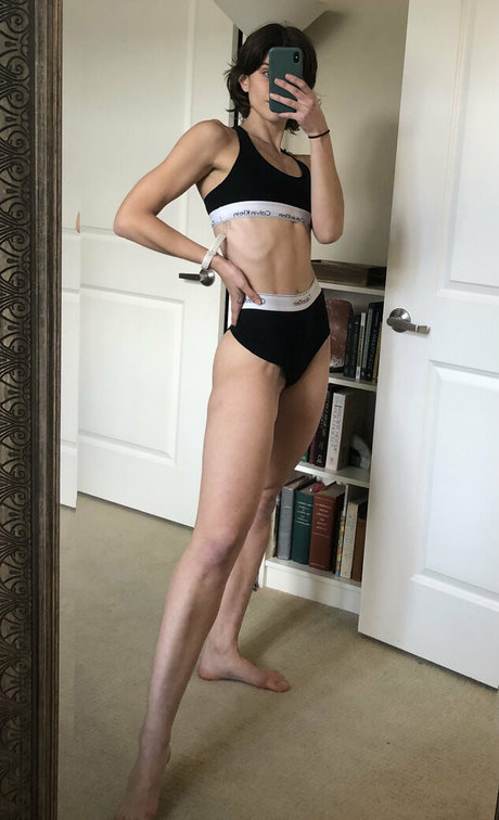 Emmayearose nude leaked OnlyFans photo #9