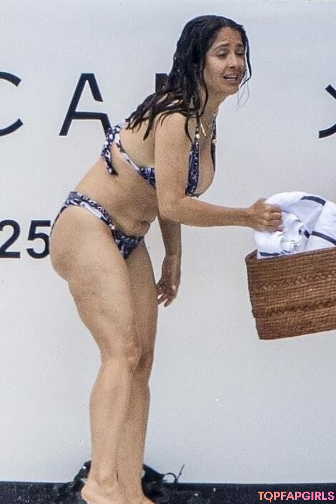 Salma Hayek Nude Leaked OnlyFans Photo #563