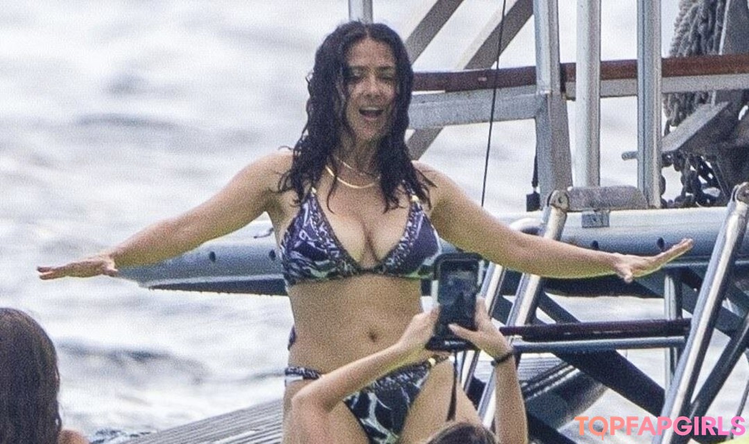 Salma Hayek Nude Leaked OnlyFans Photo #235