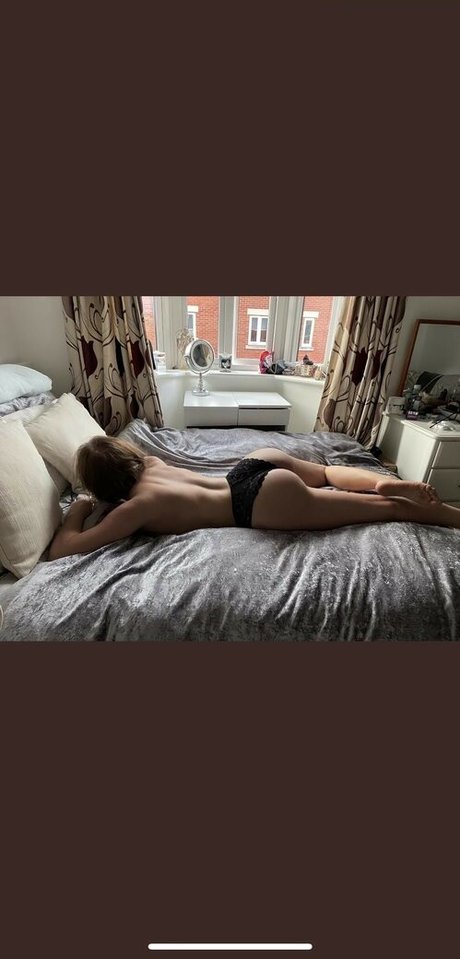 Anyamelia_george nude leaked OnlyFans pic