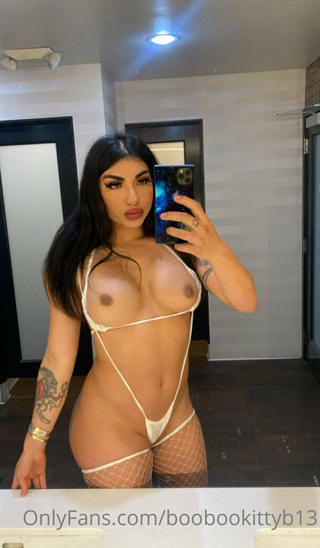 Boobookittyb13 nude leaked OnlyFans pic