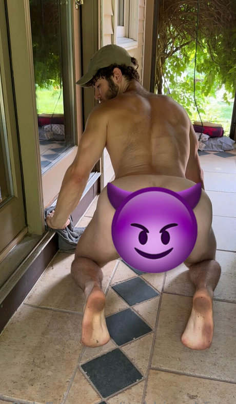 Joshbigoshfree nude leaked OnlyFans pic