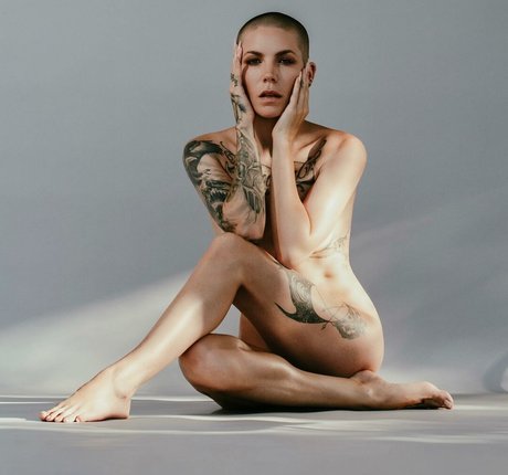 Skylar Grey nude leaked OnlyFans pic