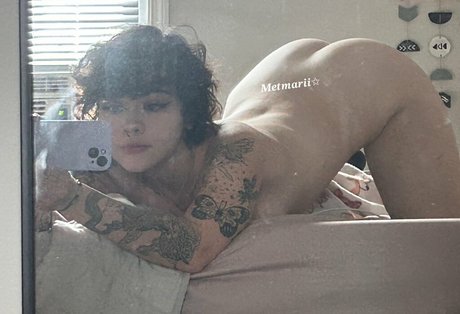 Metmarii nude leaked OnlyFans pic