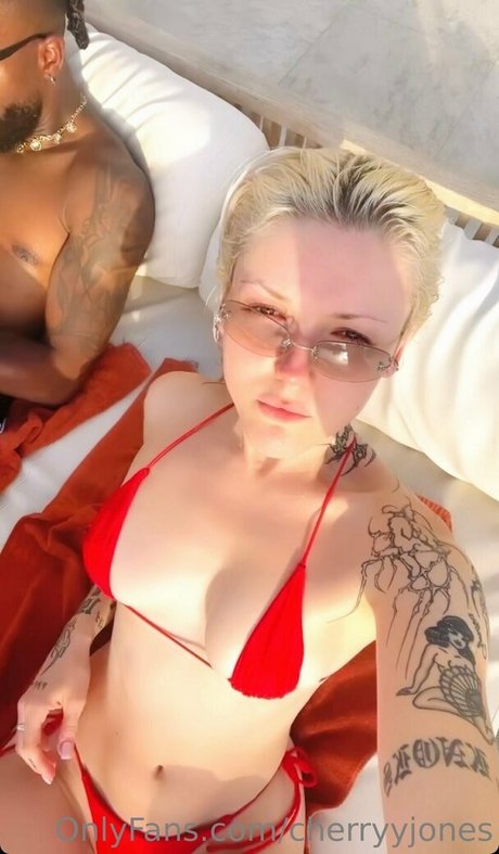 Cherryyjones nude leaked OnlyFans photo #36
