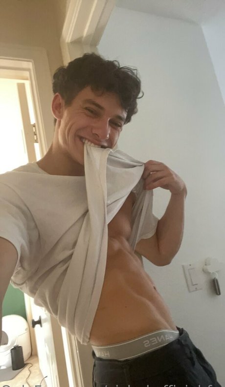 Cjclarkofficial-free nude leaked OnlyFans pic