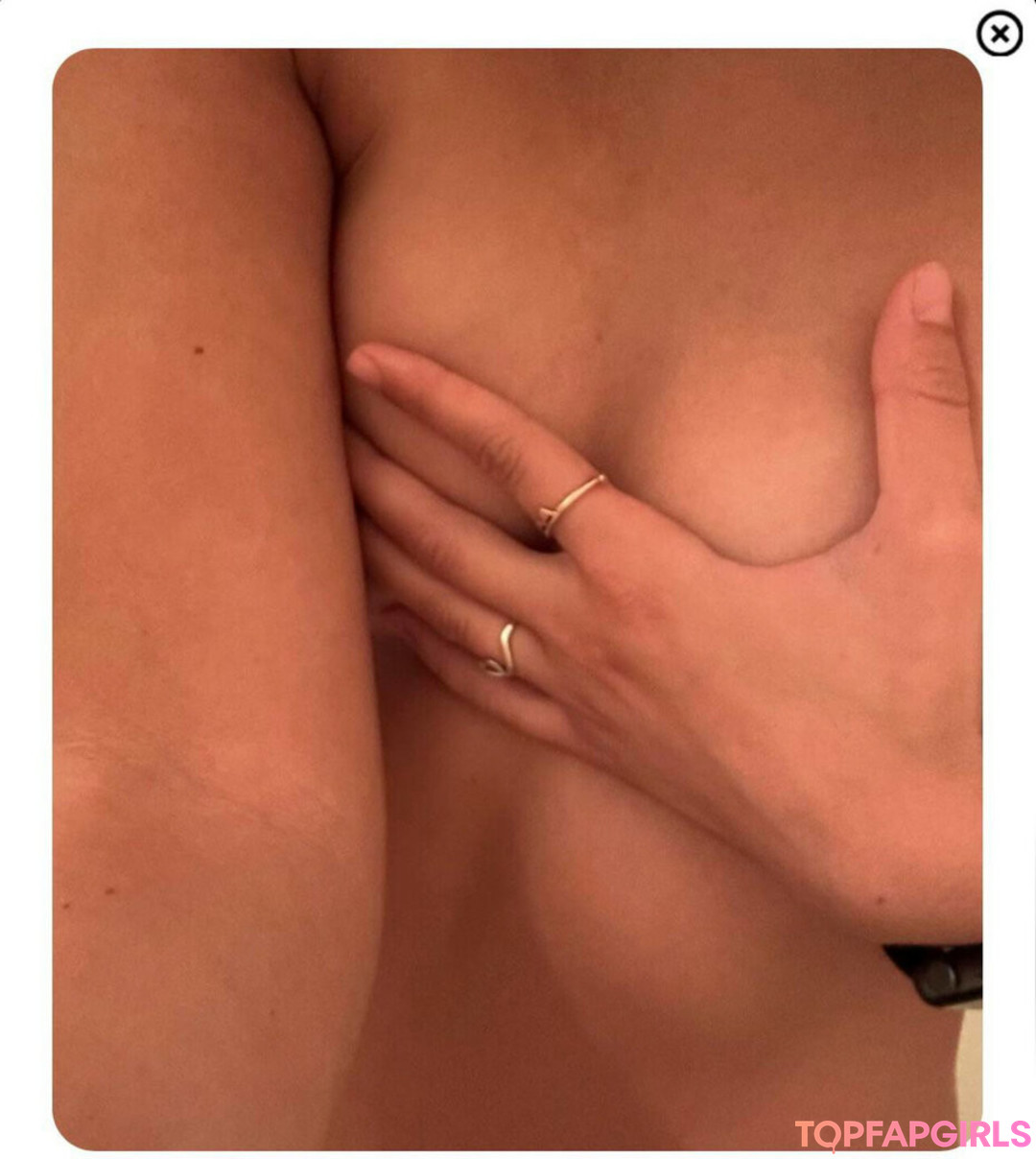 Lauren Rossi Nude Leaked OnlyFans Photo #16