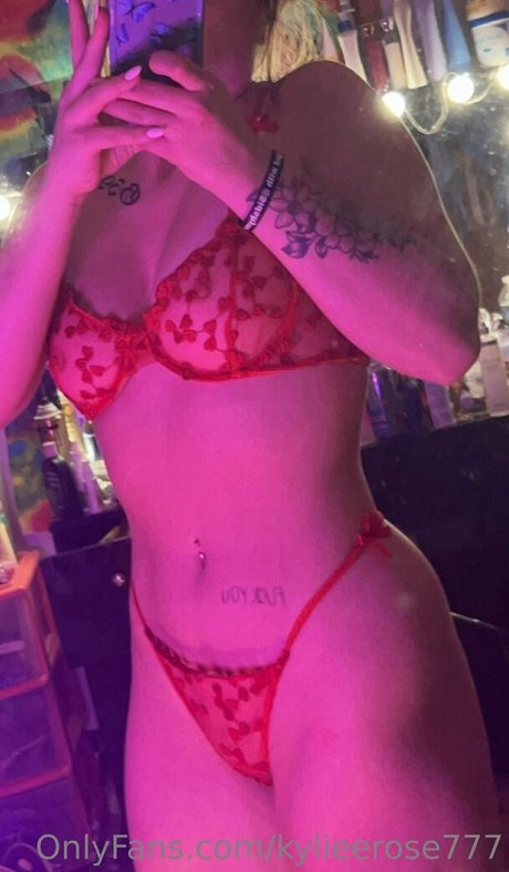 Kylieerose777 nude leaked OnlyFans pic