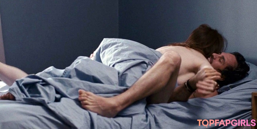 Julianne Moore Nude Leaked OnlyFans Photo #38