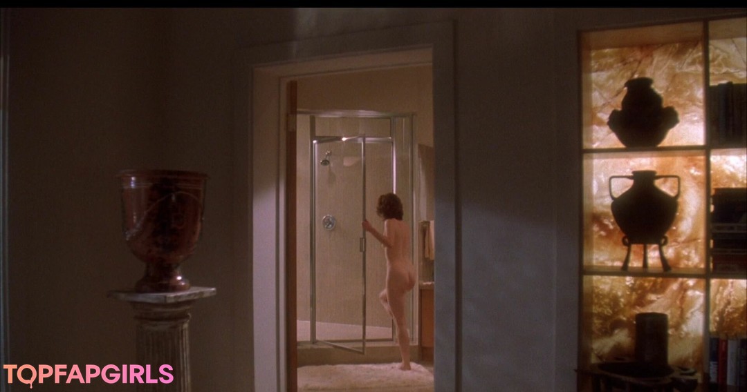 Julianne Moore Nude Leaked OnlyFans Photo #35