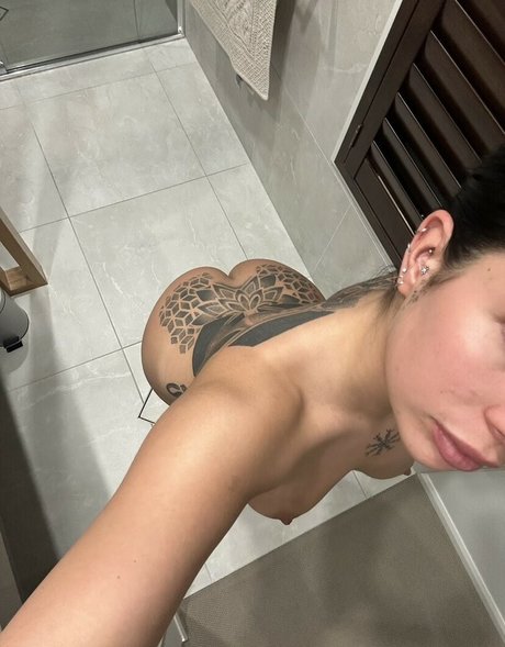 Carmenhanelx nude leaked OnlyFans photo #5