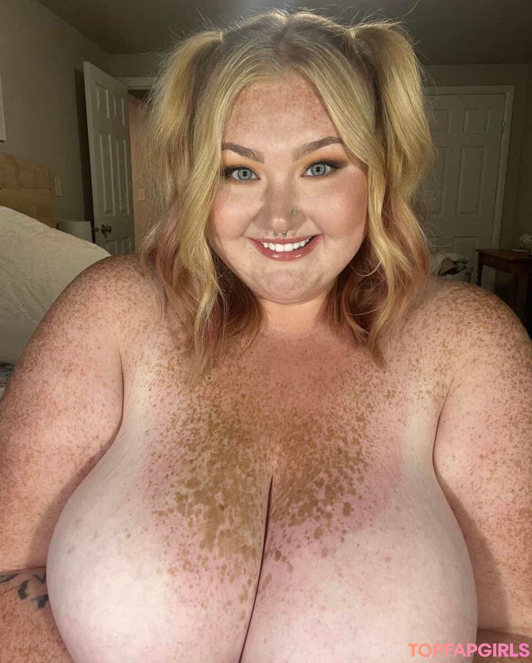 Kait Freckles Nude Leaked OnlyFans Photo #5