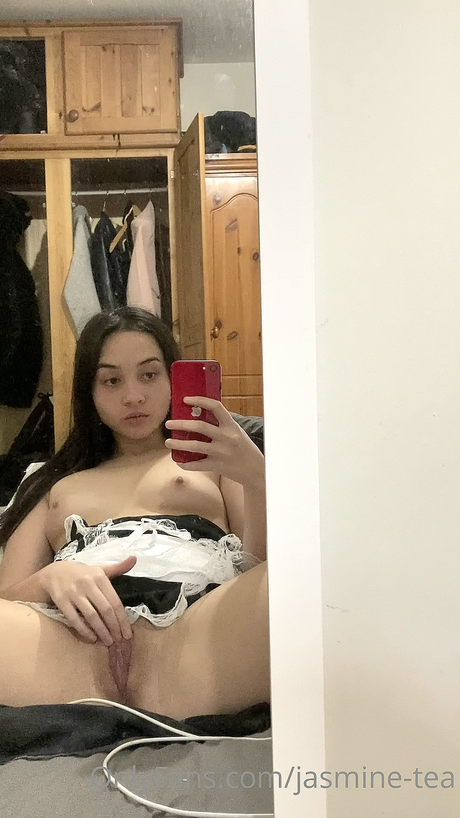 JasmineTea nude leaked OnlyFans pic