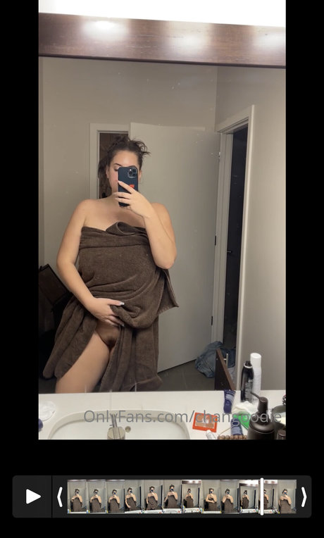 Changoodie nude leaked OnlyFans pic