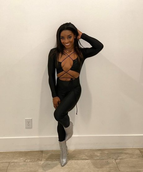 Simone Biles nude leaked OnlyFans pic