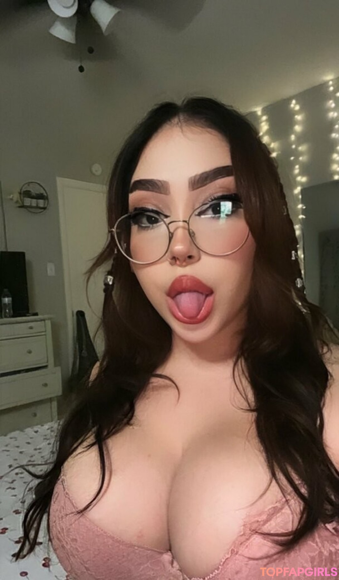 Skzdesiree Nude Leaked OnlyFans Photo #3