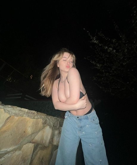 Alyona Bobrova nude leaked OnlyFans photo #12
