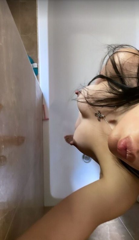 Lilaxgsm nude leaked OnlyFans pic