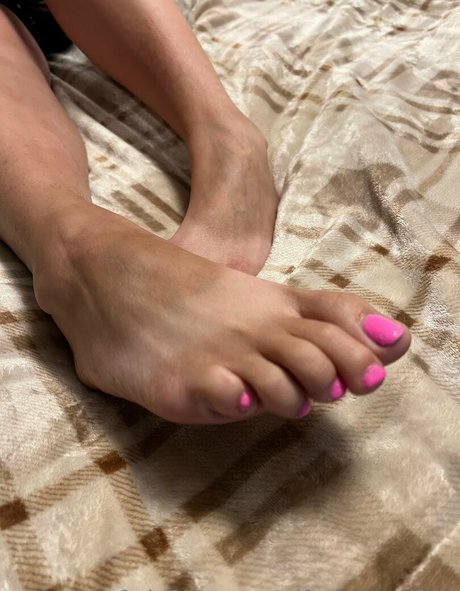 Wifeyassandfeet nude leaked OnlyFans pic