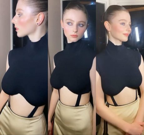 Thomasin Mckenzie nude leaked OnlyFans pic