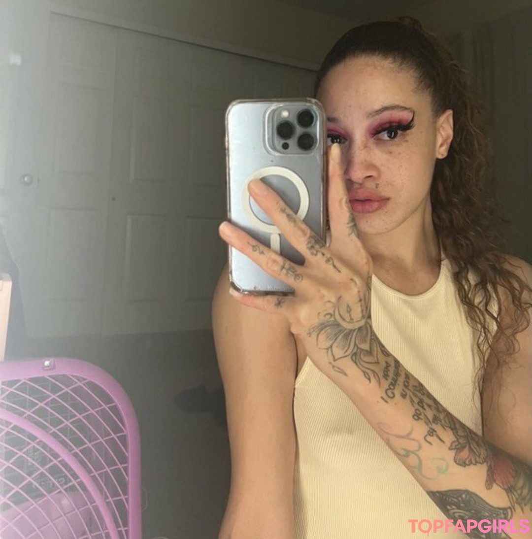 Lightskindollxxx Nude Leaked OnlyFans Photo #2