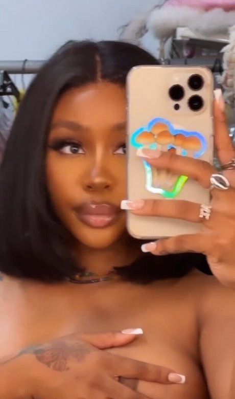 SZA nude leaked OnlyFans pic