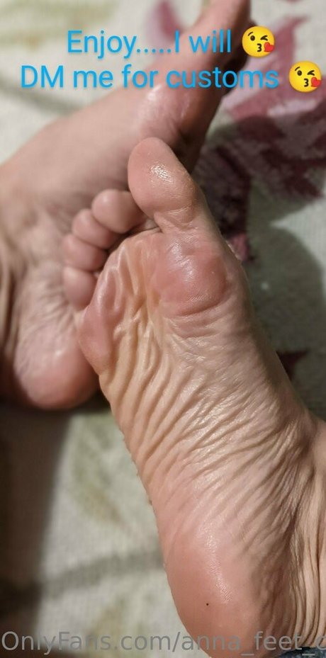 Anna_feet_crush_vore nude leaked OnlyFans photo #36