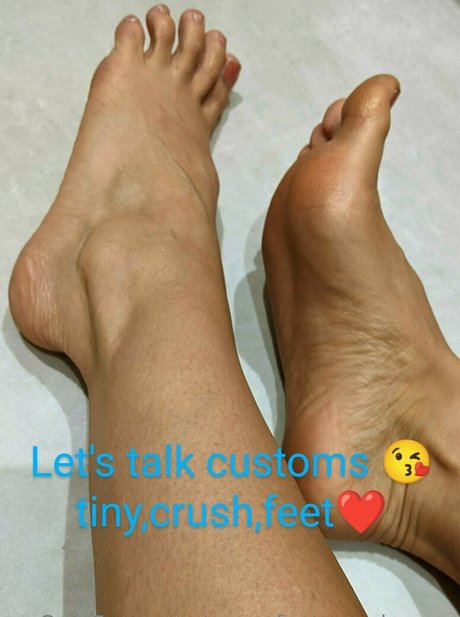 Anna_feet_crush_vore nude leaked OnlyFans photo #37