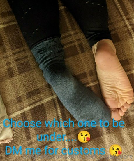 Anna_feet_crush_vore nude leaked OnlyFans photo #5