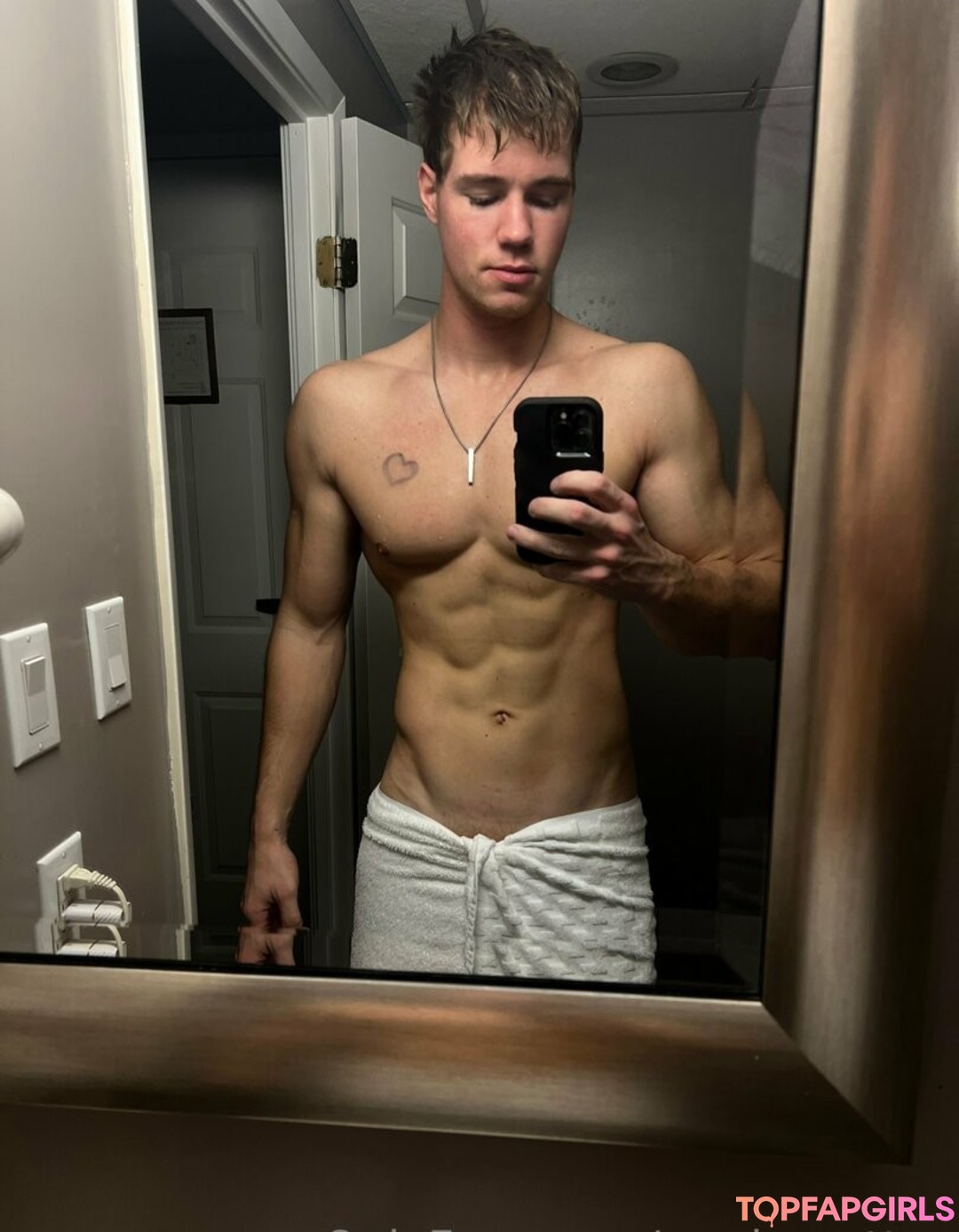 Swolemattyy Nude Leaked OnlyFans Photo #10