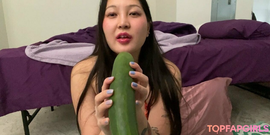 Spicyasiankitty2 Nude Leaked OnlyFans Photo #7