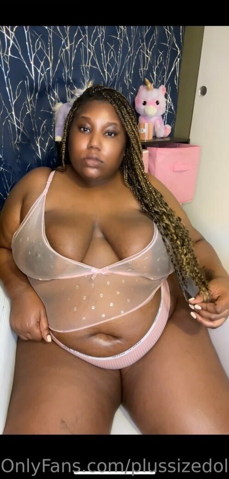 Plussizedollface nude leaked OnlyFans pic