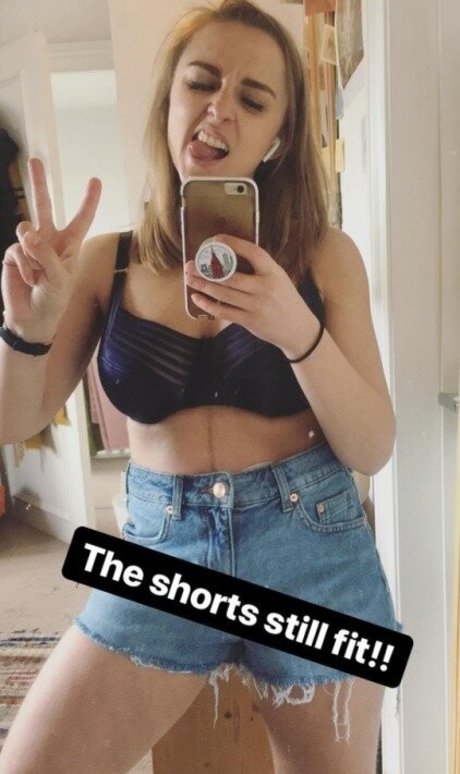 Hannah Witton nude leaked OnlyFans photo #114