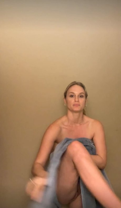 Leven Rambin nude leaked OnlyFans pic