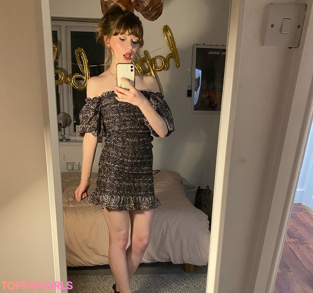 Maisie Peters Nude Leaked OnlyFans Photo #102