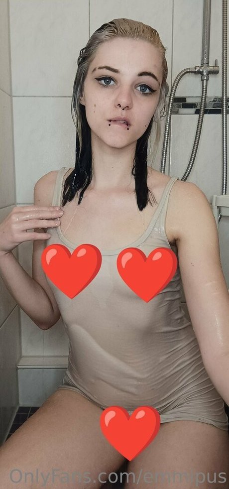 Emmipus nude leaked OnlyFans pic