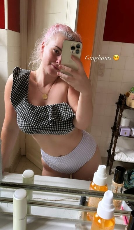 Grace Chatto nude leaked OnlyFans pic