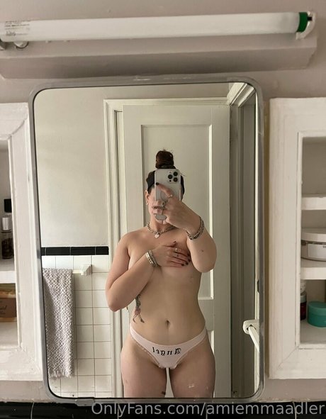 Amiemmaadler nude leaked OnlyFans photo #9