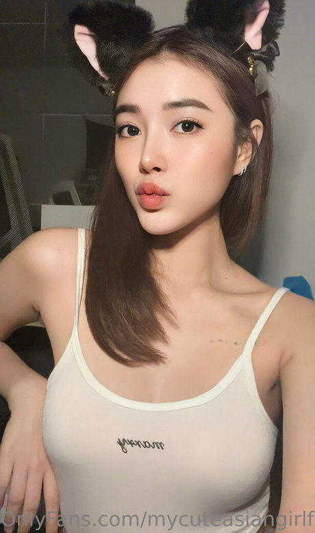 Mycuteasiangirlfriend nude leaked OnlyFans pic