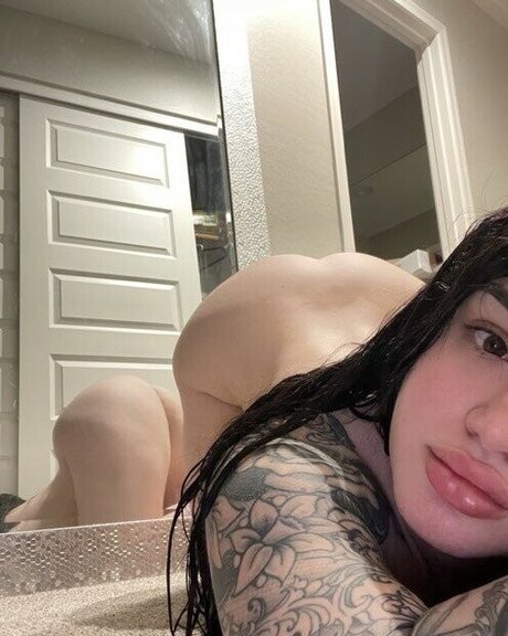 Amanda Flores nude leaked OnlyFans pic