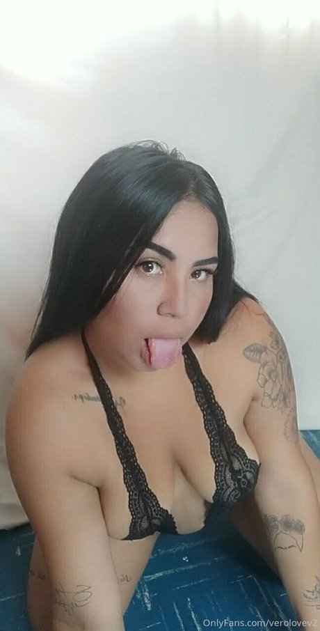 Verolovev2 nude leaked OnlyFans pic