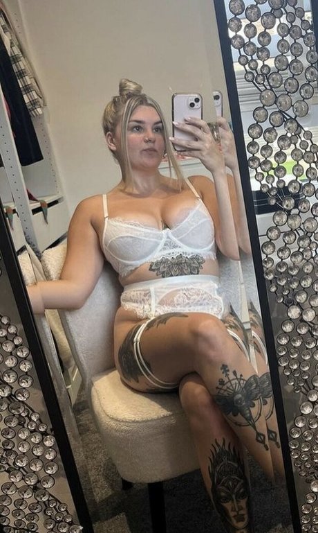 Hollie Jakeway nude leaked OnlyFans pic