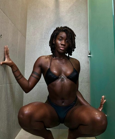 BinaNjikam nude leaked OnlyFans photo #2